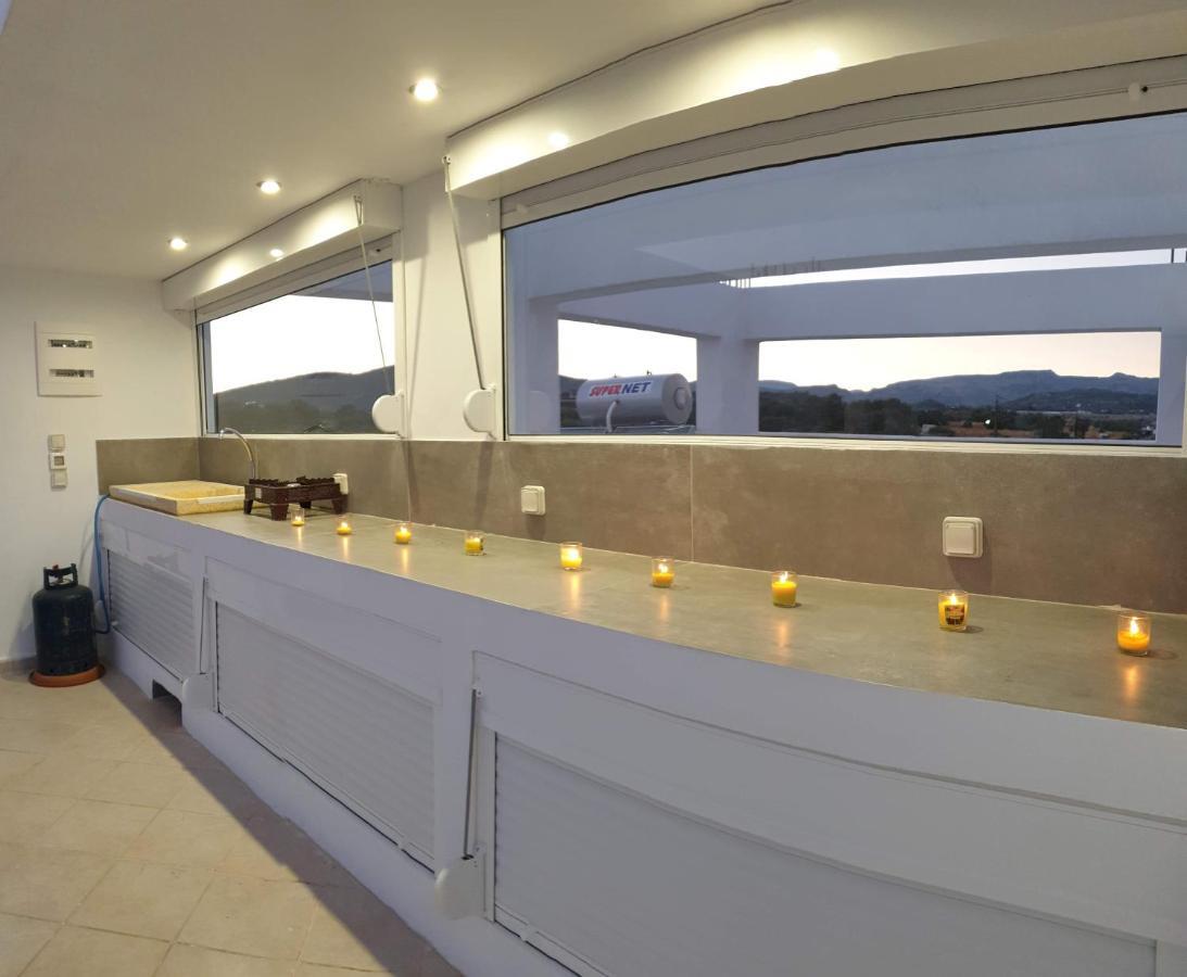 Sea Breeze Villa CCharaki Exterior foto